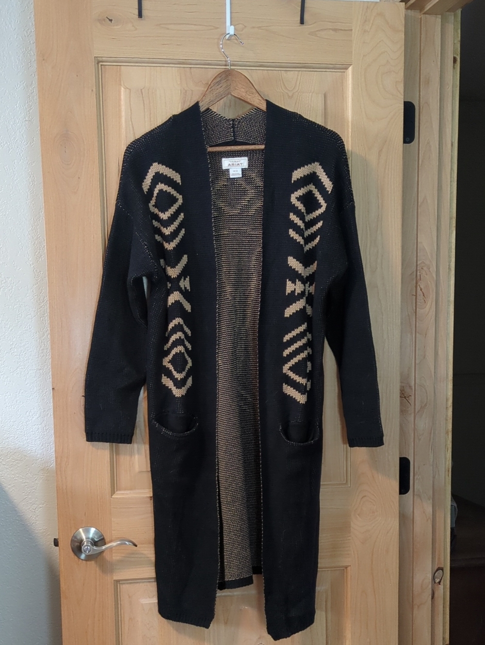 Ariat Hoedown Cow Skull Cardigan - Picture 2 of 4